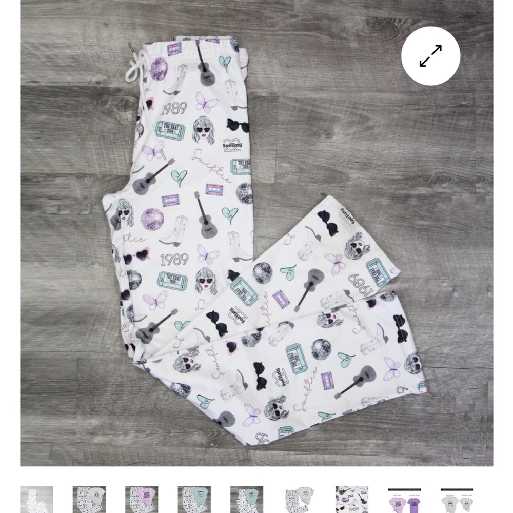 The Paisley box, Taylor, Swift White Graphic Pajama Pants